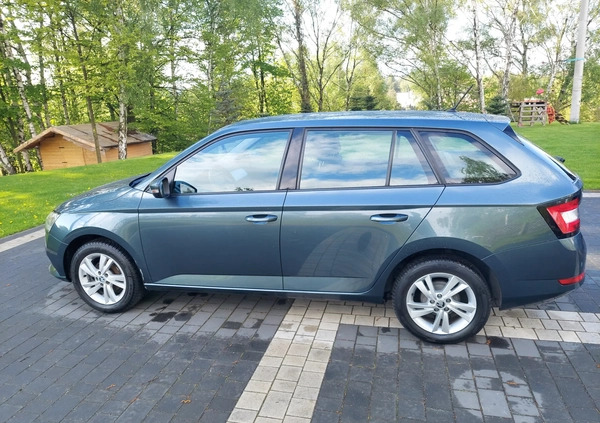 Skoda Fabia cena 24900 przebieg: 195000, rok produkcji 2020 z Rybnik małe 277